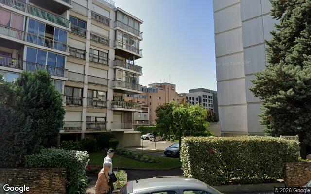 Façade : 92 /94 R Maryse Bastie, Lyon
