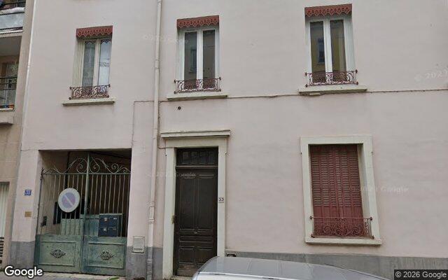 Façade : 33 avenue Jean-François Raclet, Lyon