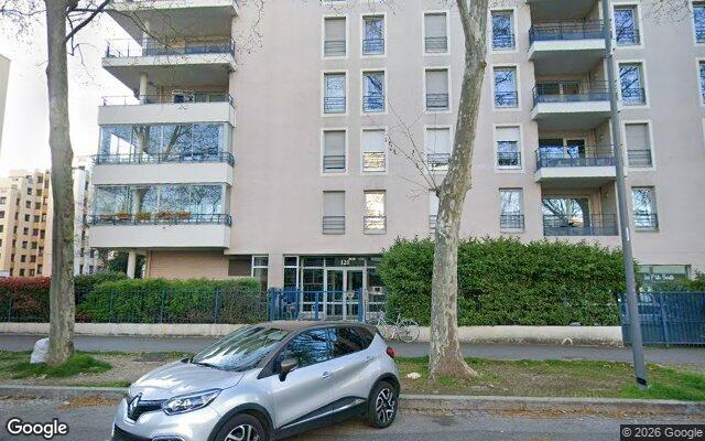 Façade : 120 boulevard Yves Farge, Lyon